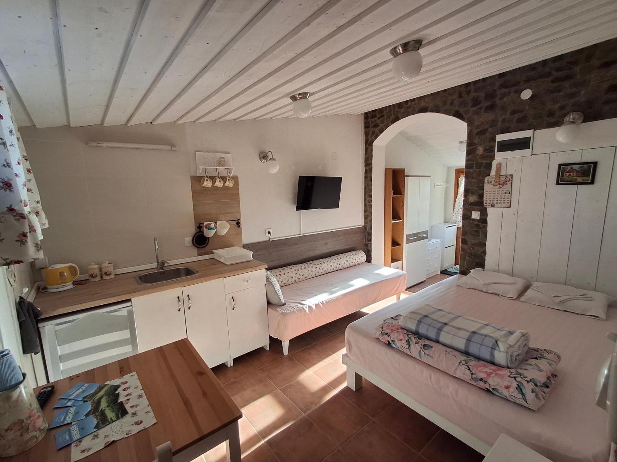 Villa Seosko Turisticko Domacinstvo Imunsan Ni Exterior foto